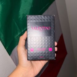 Valentino Cologne 