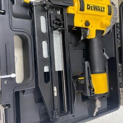 Dewalt Nailer