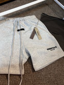 essential sweat shorts #fear god
