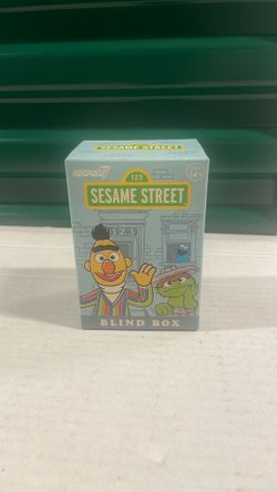 Super 7/ Reflection/ Sesame Street/COOKIE MONSTER/ CHASE!!!/ Blind Box