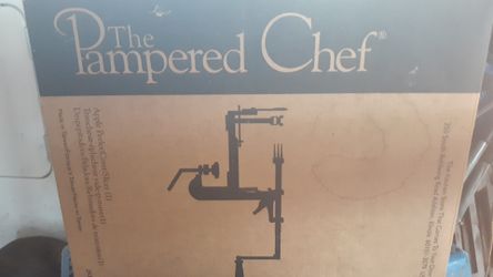 Brand new in boxPampered chef apple peeler/corer/slicer