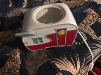 Retro Camper Trailer electric powered
