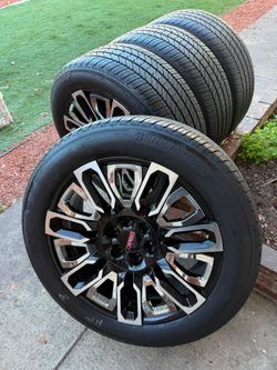 GMC Denali GMC Yukon GMC Sierra 22 inches Silverado 1500 Trail boss rims Tahoe Yukon Denali Avalanche