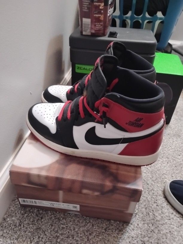 Air Force 1 Jordan 1 Og Black Tongue Remastered 