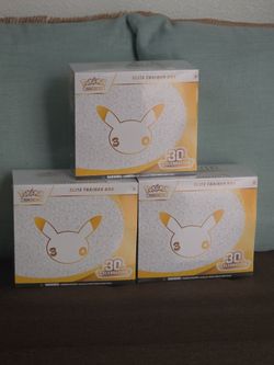Pokemon TCG 30th Celebration ETB