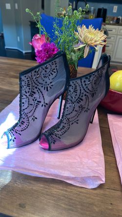 Rene Caovilla Women’s high heels. Size 7
