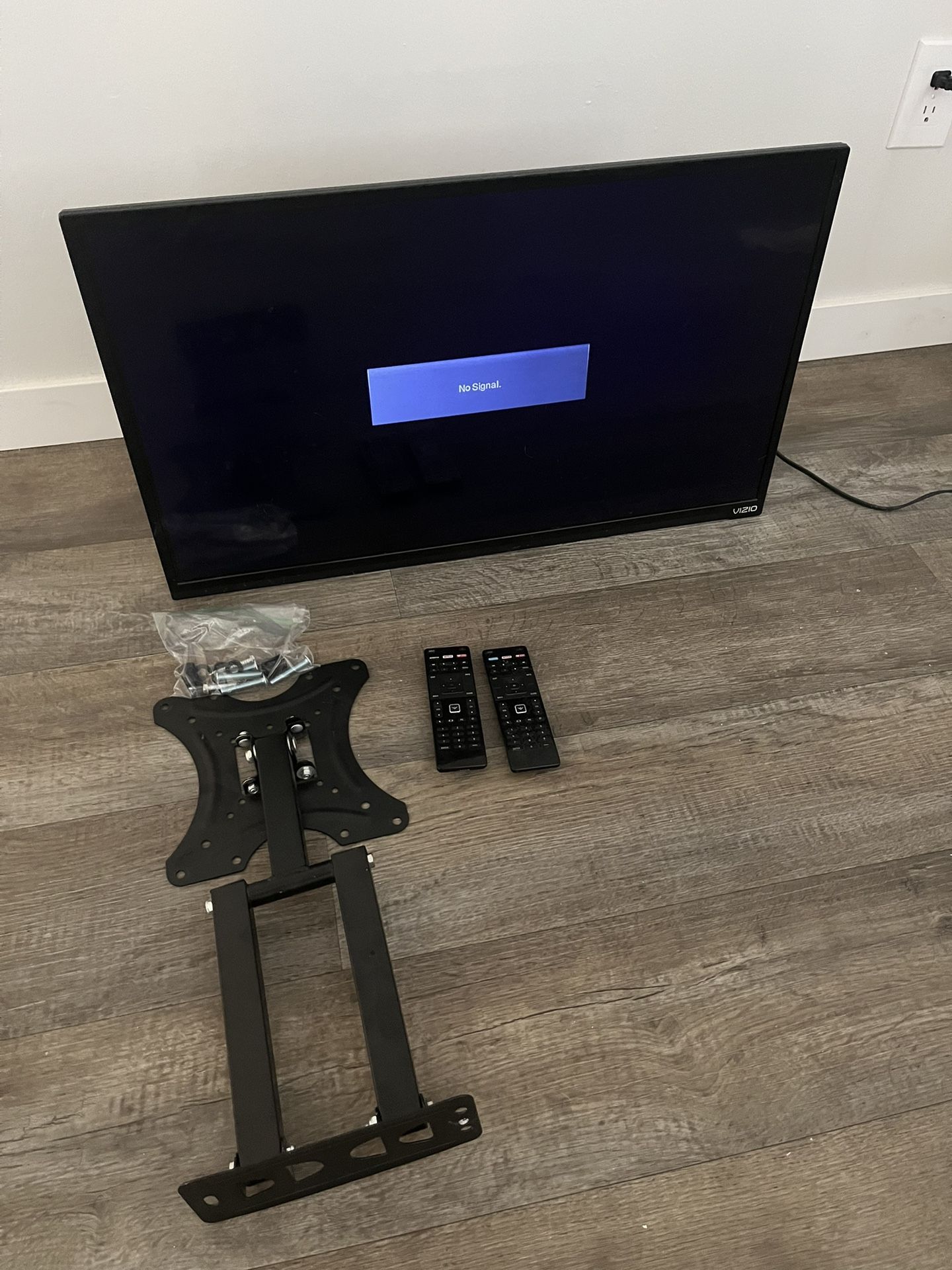 32” Vizio LED TV
