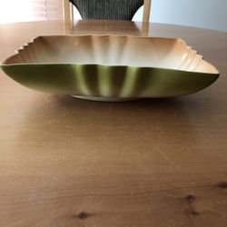 Vtg Los Angeles Pottery MCM Green & Beige Server/Bowl - 11” X 8” X 2.5”