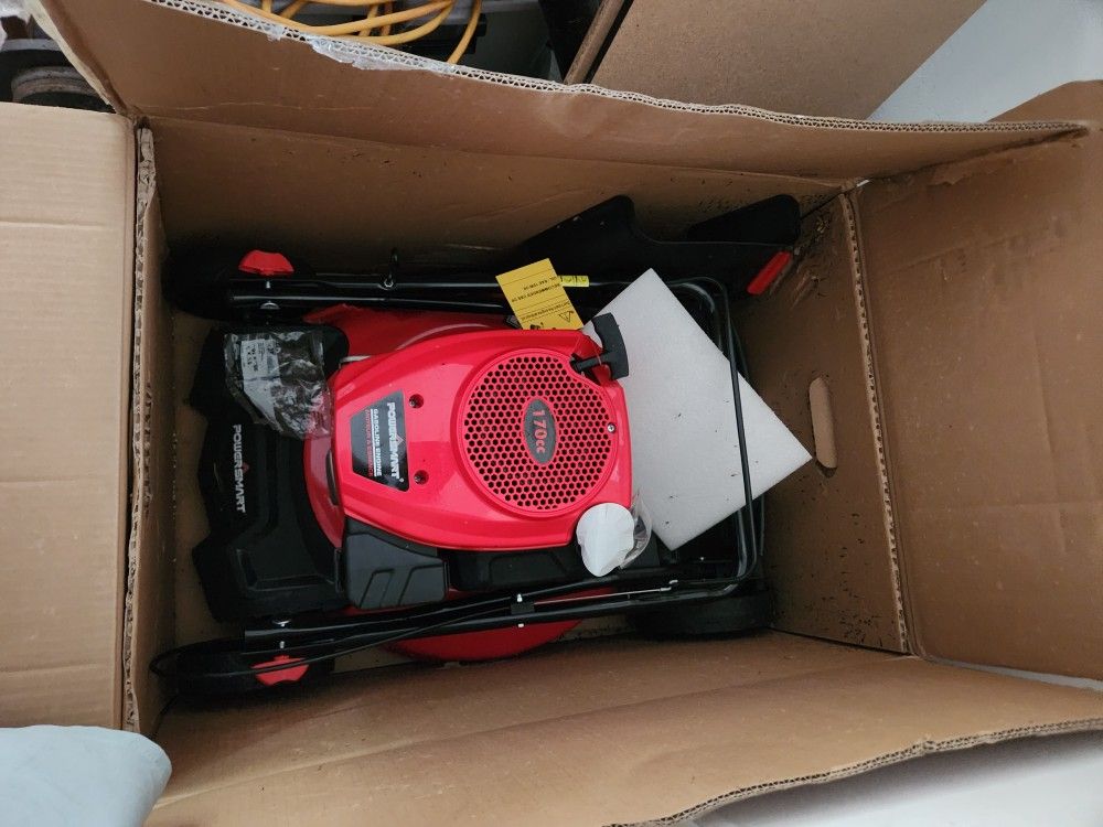 NEW!! Powersmart Gas Push Mower 170cc