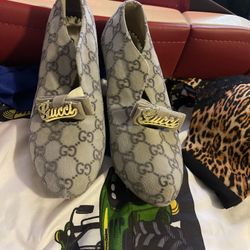 Authentic Gucci Heels Size 8 