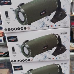 Excellent Gift 🎁 Item.  Personal Bluetooth Speakers.  5 Colors In Stock 