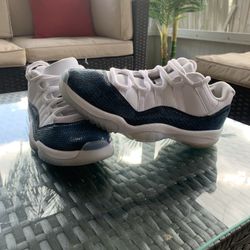 Air Jordan 11 Low “snakeskin”