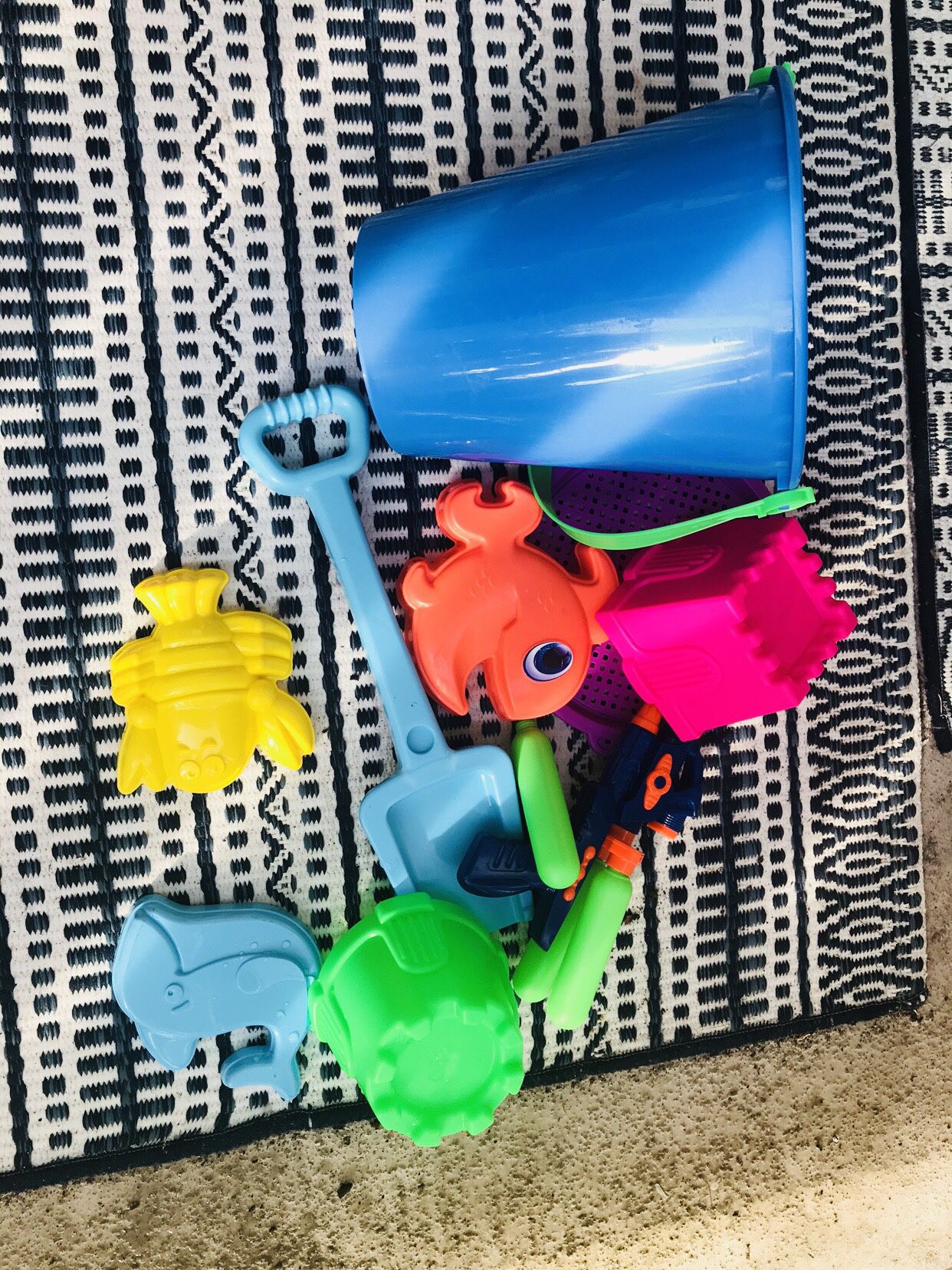 Kids beach toys