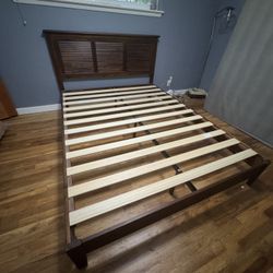 Wood Queen Bed