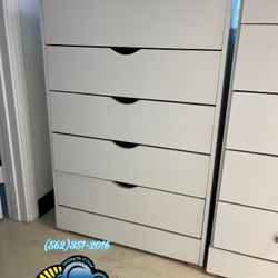 New Assembled Five Drawer Ches Dresser White No Knobs 