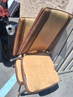 2 Chairs