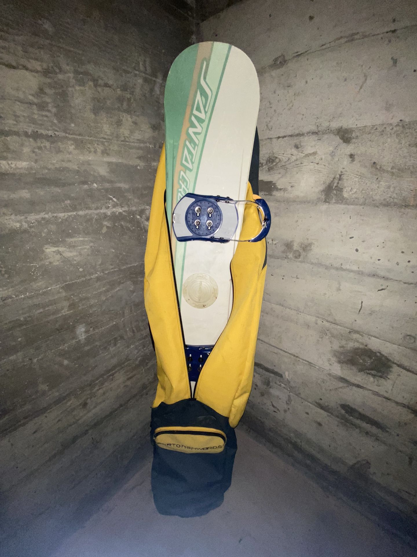 Mens Snowboard