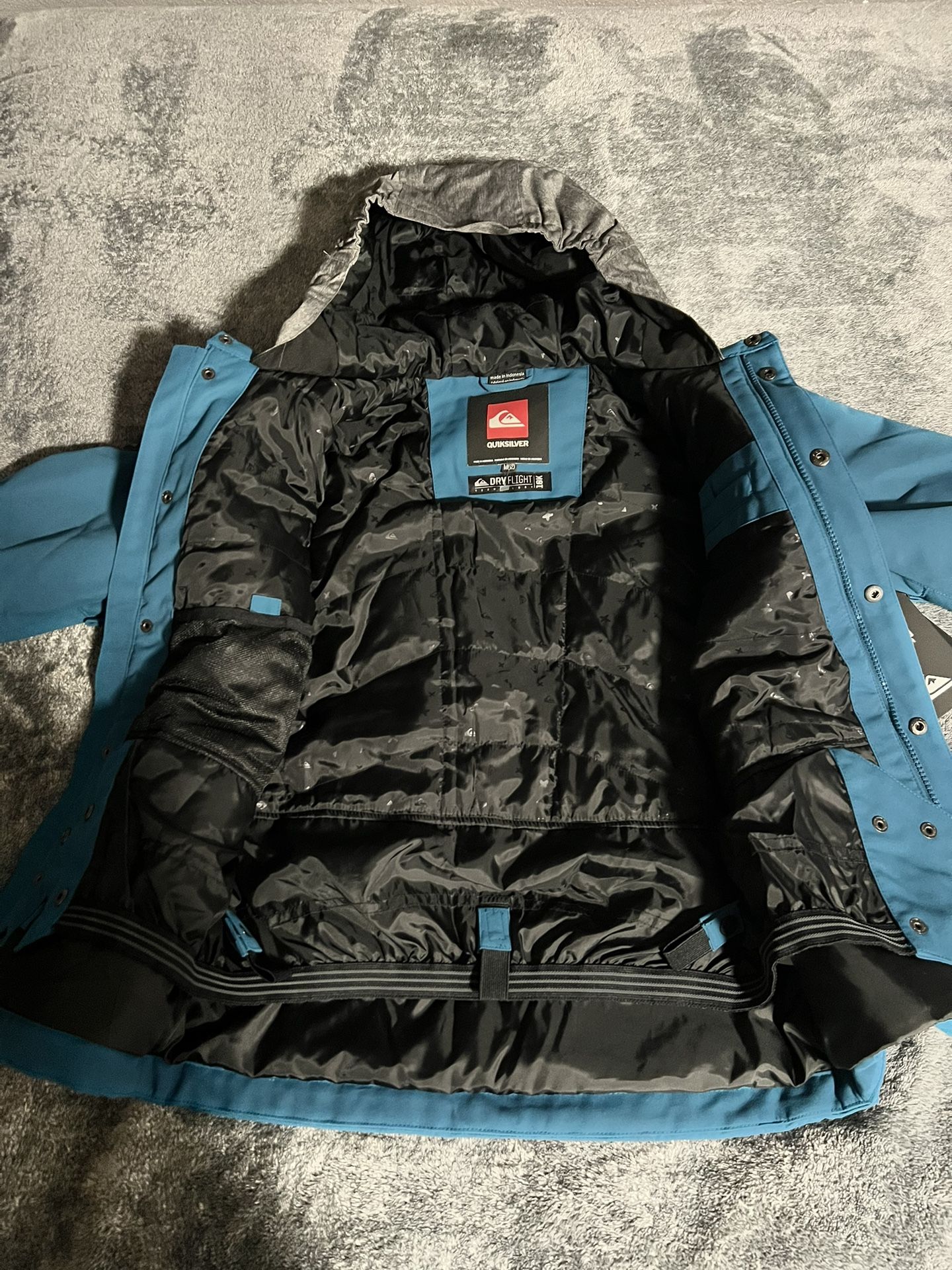 Quicksilver Dry flight 10k Ski Jacket Medium Boys Blue