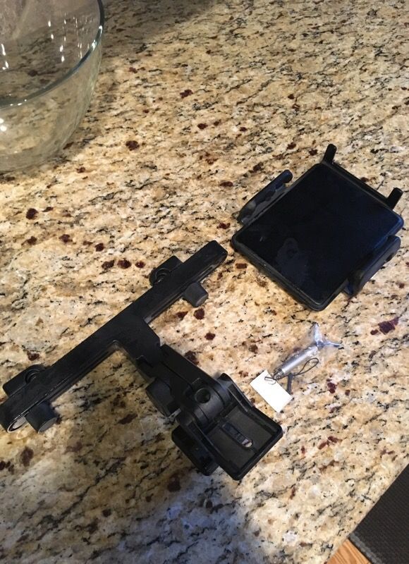 USA GEAR TabGRAB Tablet Headrest Mount universal tablet Holder