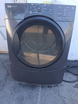 Kenmore Elite gas dryer large capacity fully functional