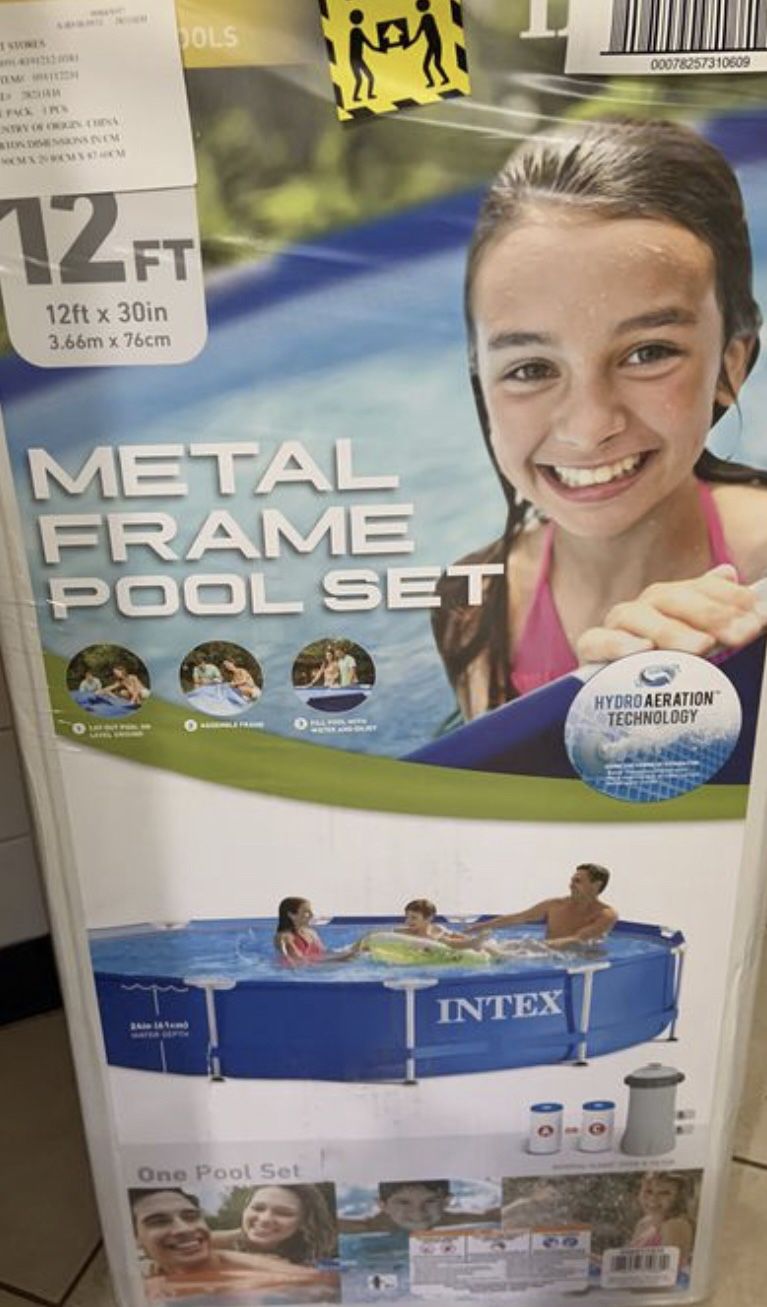 12ft framed INTEX POOL! Brand new!