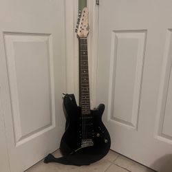 Rogue RR100 Rocketeer Purple Sky Electric Guitar
