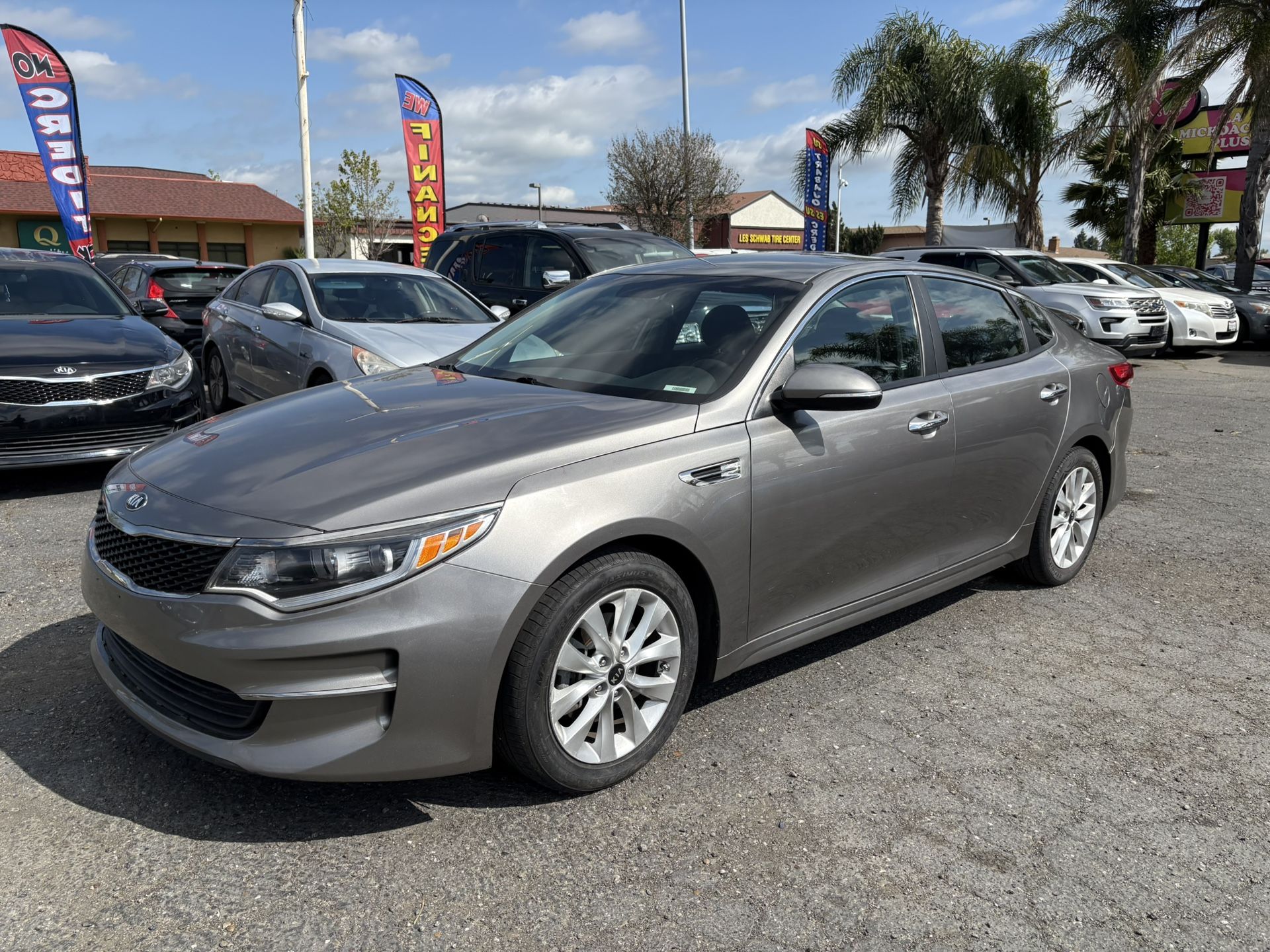 2017 KIA Optima