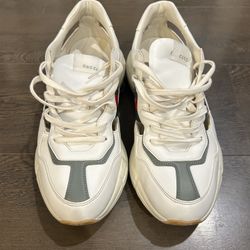 GUCCI Rhytons Cut-Out