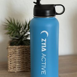 NEW ZYIA Active 32oz Blue Water Bottle Tumbler Stainless Steel Summer Gym
