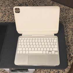 11in iPad Magic Keyboard-2024 Pro M5/M4 Models