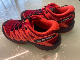 Salomon XA Pro 3D Kids Running Shoes Size 2