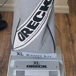 Oreck XL Vacuum 