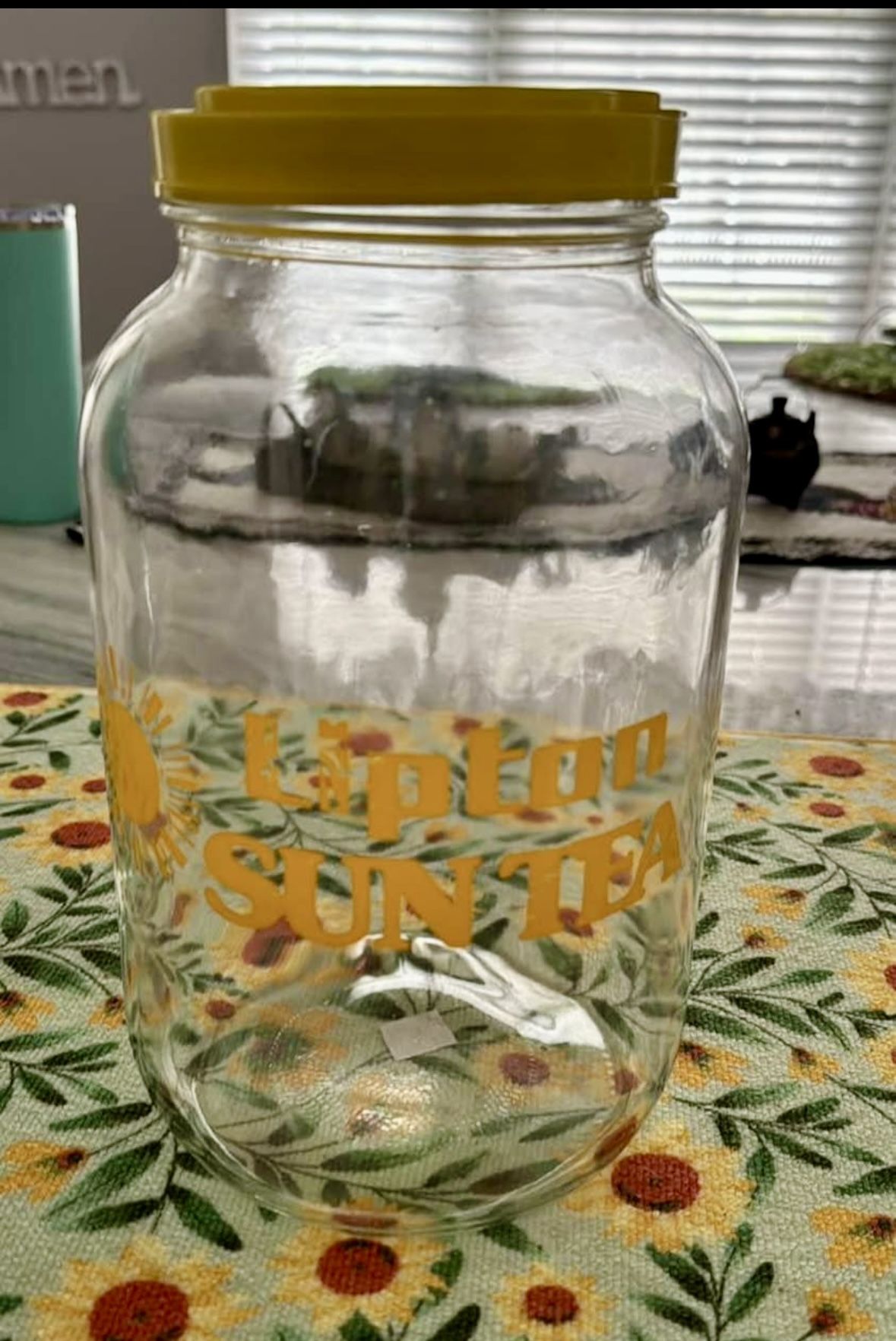 Vintage 70’s 80’s Lipton Sun Tea Glass Jug