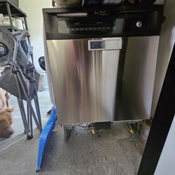 GE Under Counter Dishwasher