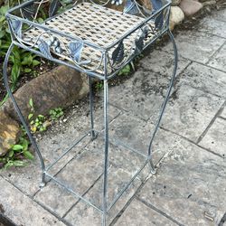 Vintage Style Plant Stand 