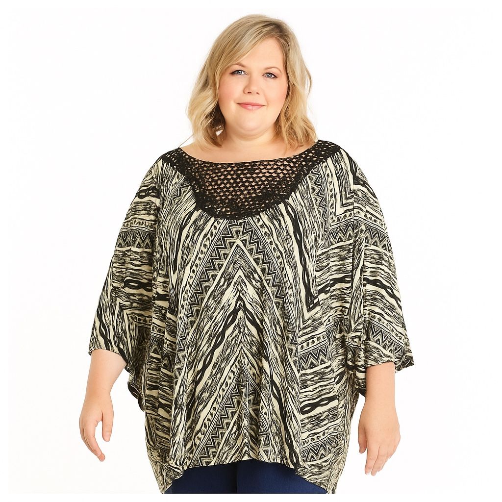 Lavish Women’s plus size XL/XXL black & white geometric pattern blouse top tunic