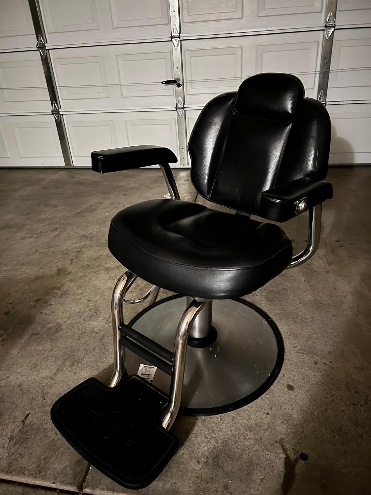 3 Salon Chair