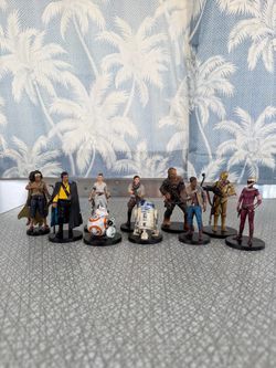 Star Wars: The Rise of Skywalker The Resistance Deluxe Figurine Set
