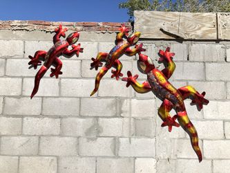 Outdoor metal yard art patio decor handcrafted