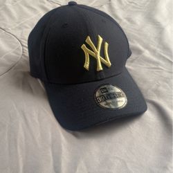 Yankees Fitted Hat