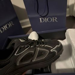 Dior B30 Black Size 10