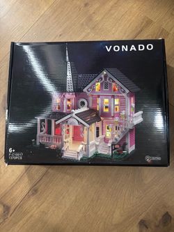Coraline Lego house