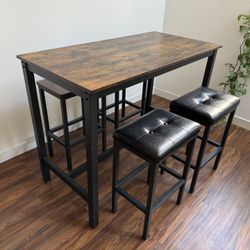 Bar Stools And Table