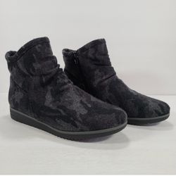 Soul Naturalizer Black Camo Indie Casual Waterproof Ankle Booties Women Size 8M