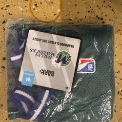 Bark Box NBA Jersey NBA Bucks Jersey Size Small Dog Jersey New
