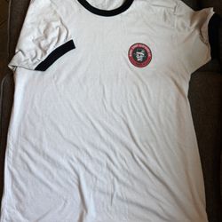 Rebel 8 Tee Size L