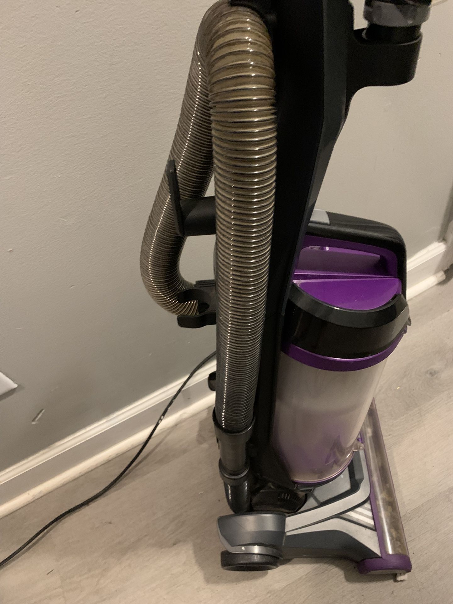 Vacuum Cleaner