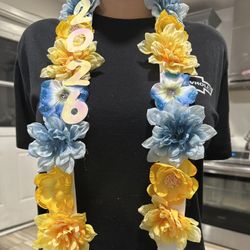 Graduation Lei Tweety 