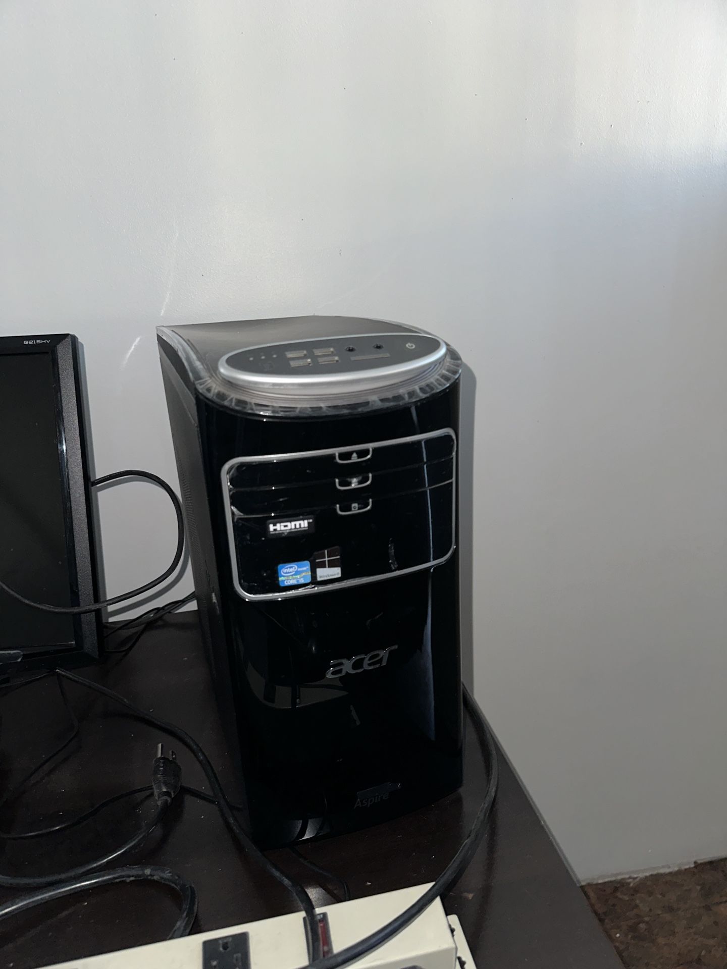 Acer Computer, Monitor And Keyboard