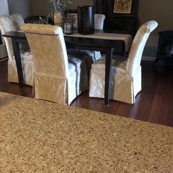 Never Used Compelete Dining Set